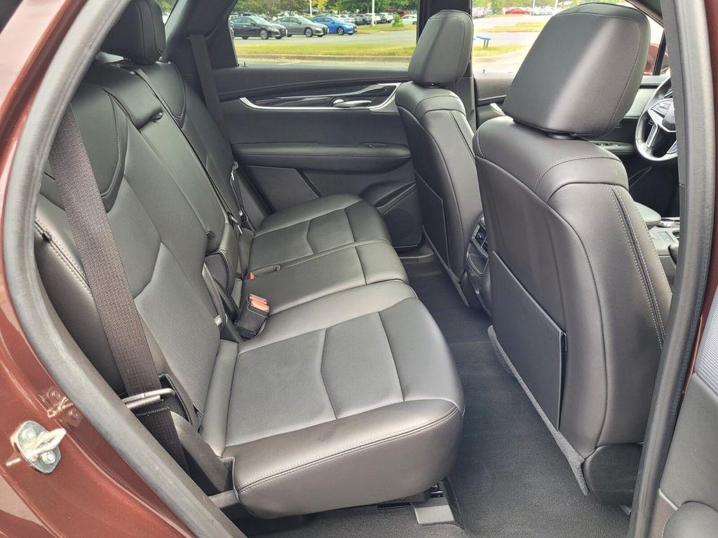used 2023 Cadillac XT5 car, priced at $24,923
