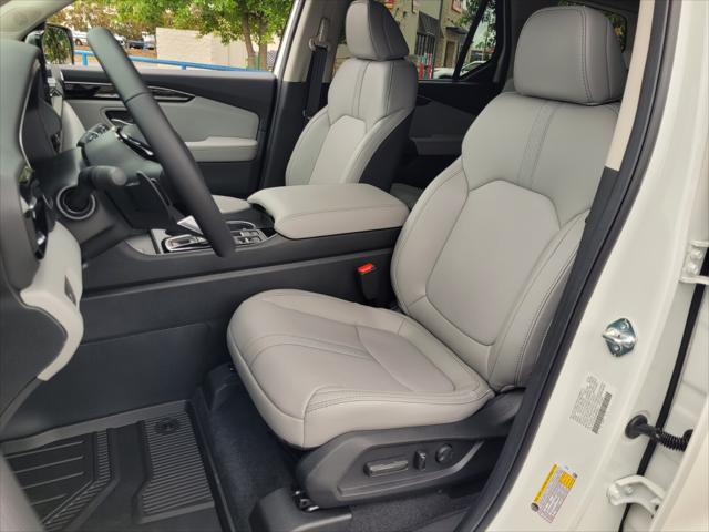 new 2025 Honda Pilot car, priced at $45,405