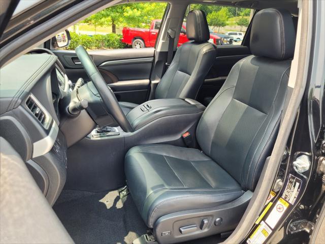 used 2018 Toyota Highlander car, priced at $19,440