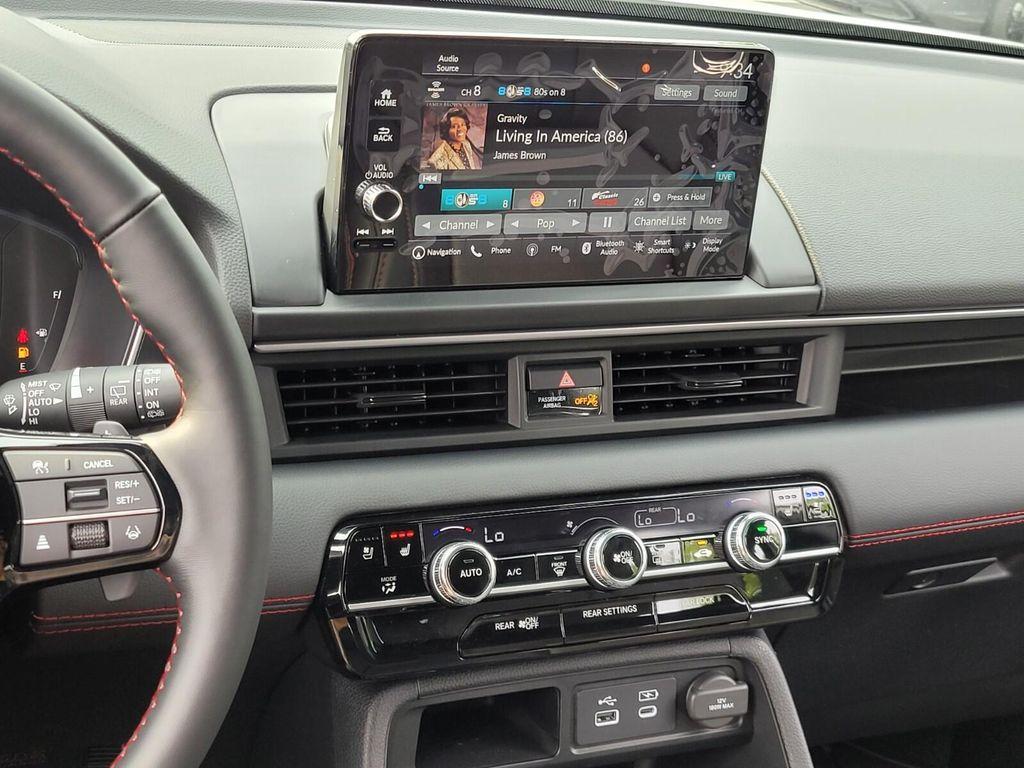 new 2025 Honda Pilot car, priced at $53,126