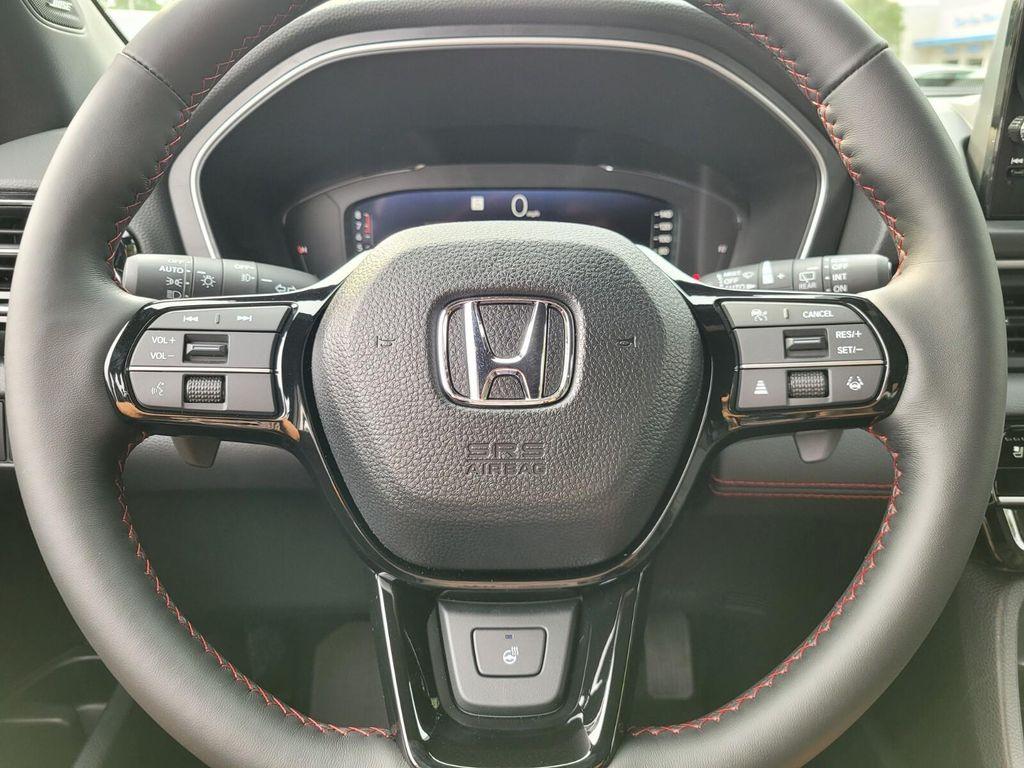 new 2025 Honda Pilot car, priced at $53,126