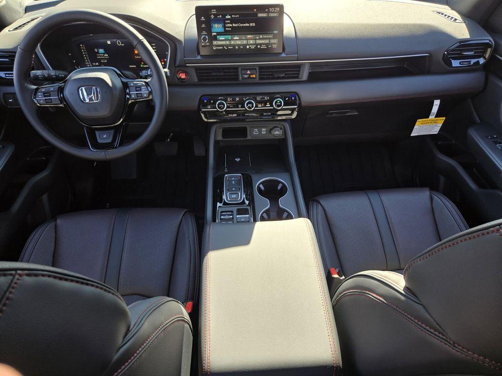new 2025 Honda Pilot car, priced at $56,075