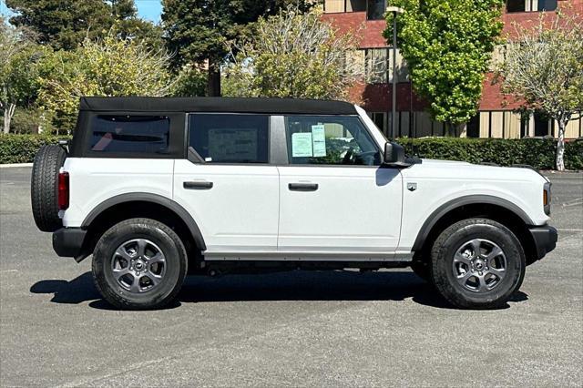 new 2024 Ford Bronco car, priced at $43,577