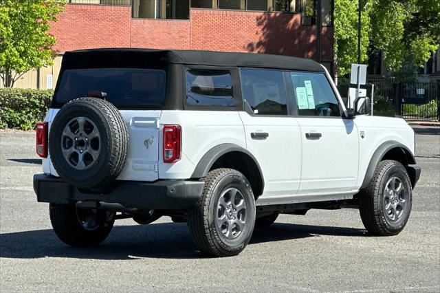 new 2024 Ford Bronco car, priced at $43,577