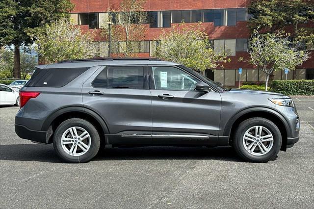 new 2024 Ford Explorer car, priced at $44,433