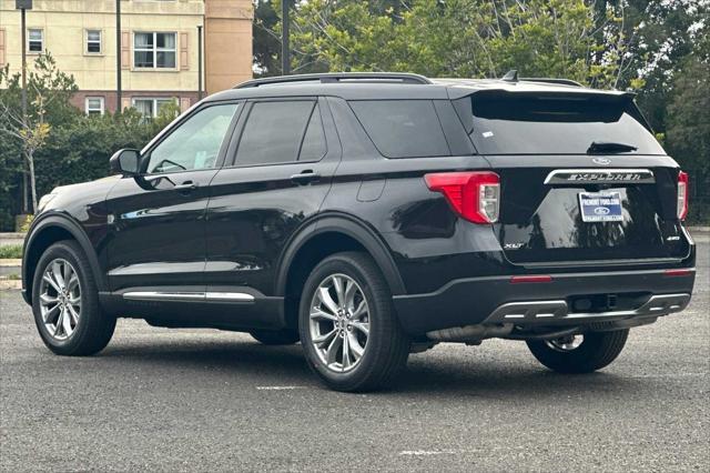 new 2024 Ford Explorer car, priced at $43,914