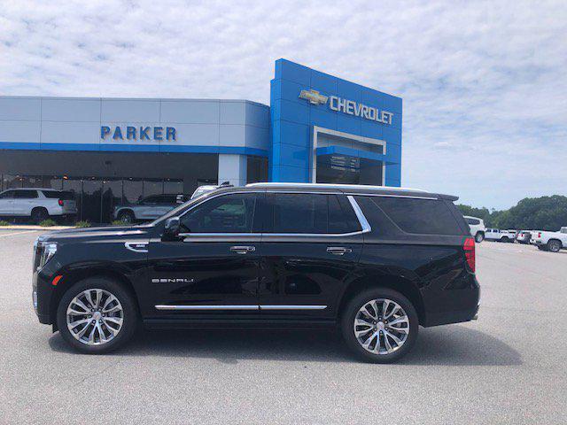 used 2021 GMC Yukon car, priced at $56,192