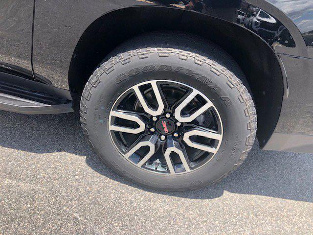 used 2021 GMC Yukon XL car, priced at $45,795