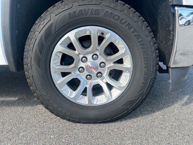 used 2018 GMC Sierra 1500 car, priced at $28,282