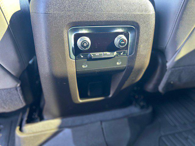 used 2021 GMC Yukon car, priced at $31,663