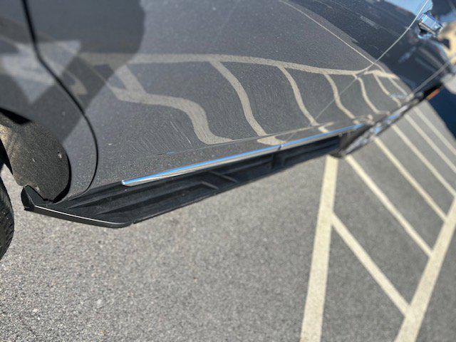 used 2021 GMC Yukon car, priced at $31,663