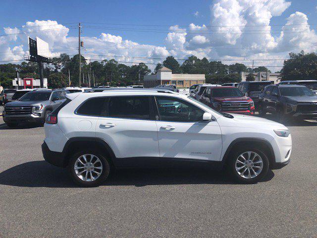 used 2019 Jeep Cherokee car, priced at $7,995