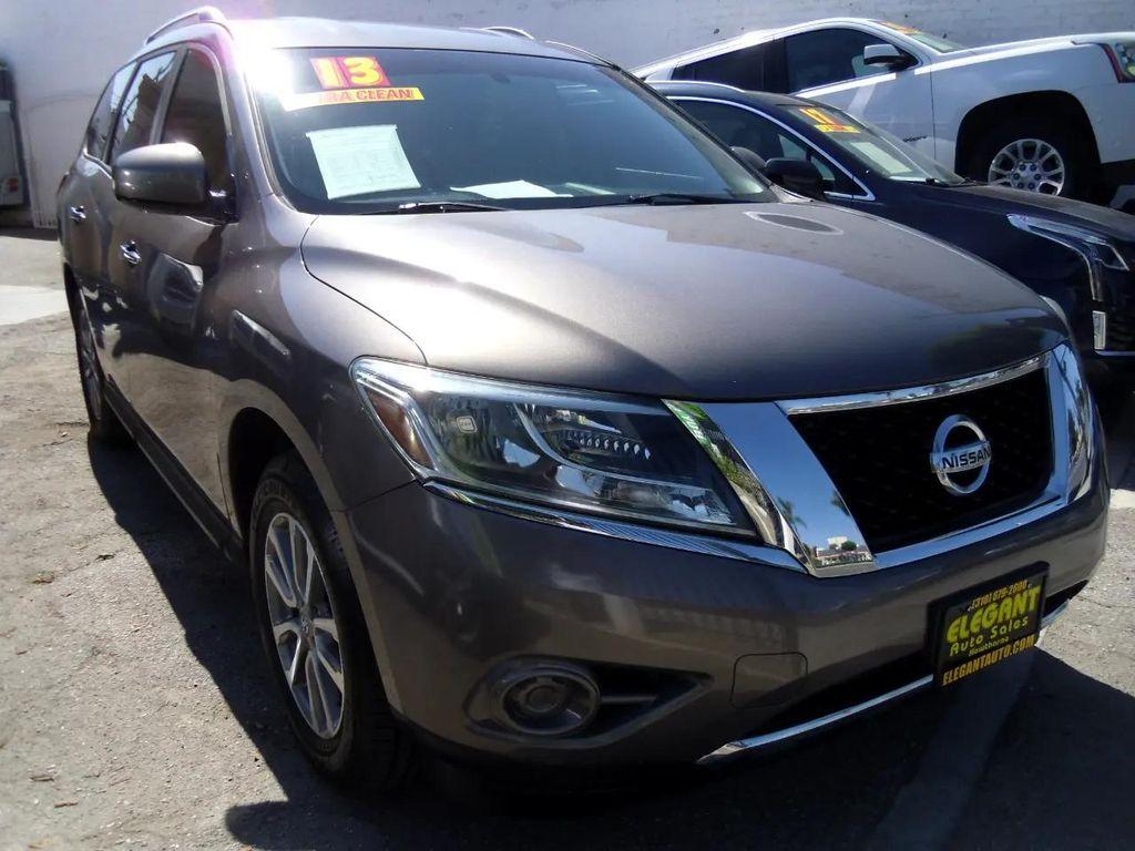used 2013 Nissan Pathfinder car, priced at $9,995