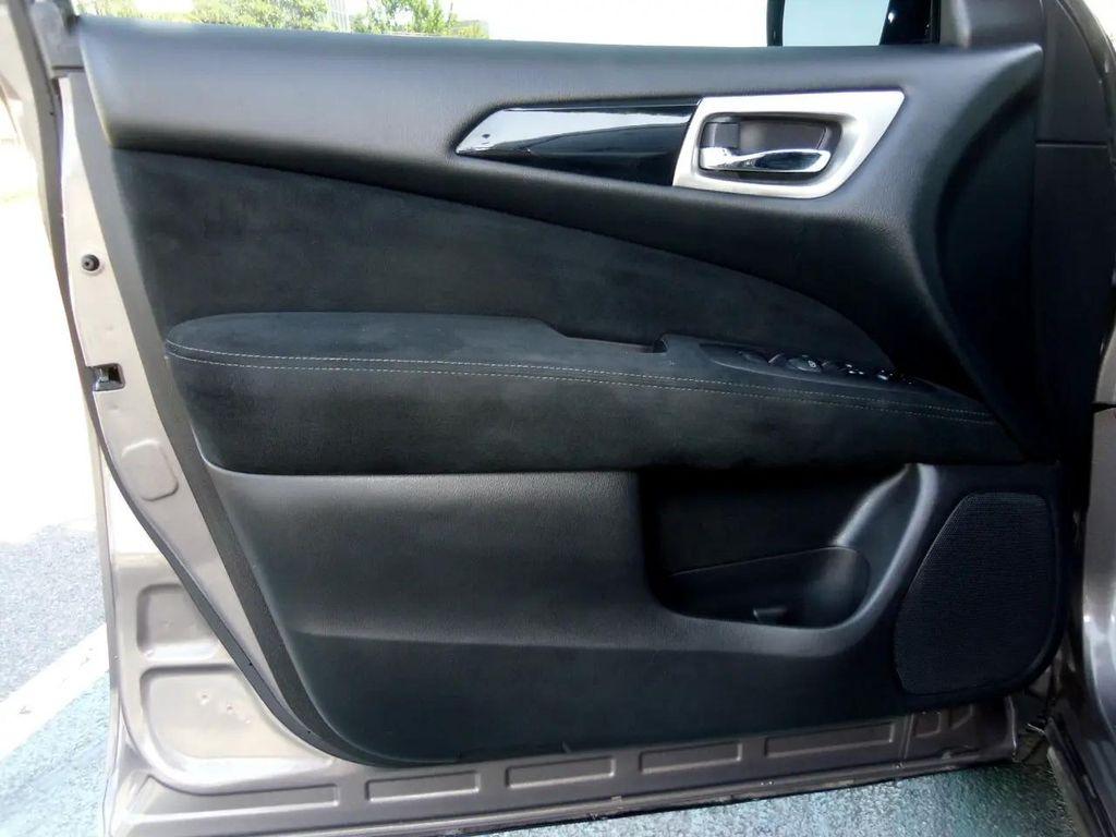 used 2013 Nissan Pathfinder car, priced at $9,995