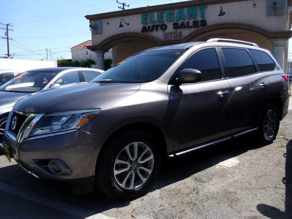 used 2013 Nissan Pathfinder car, priced at $9,995