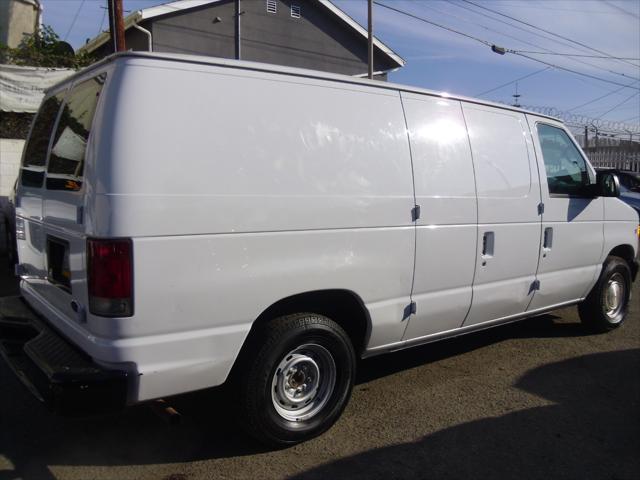 used 2001 Ford E150 car, priced at $6,995