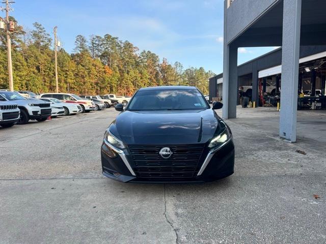 used 2023 Nissan Altima car, priced at $19,900