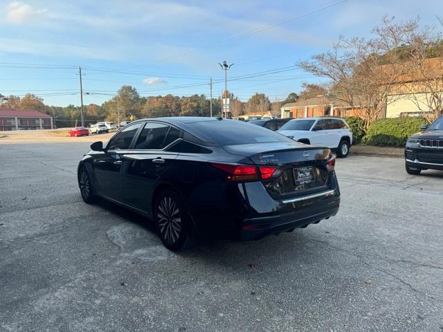 used 2023 Nissan Altima car, priced at $19,900