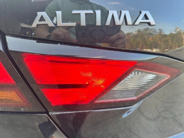 used 2023 Nissan Altima car, priced at $19,900