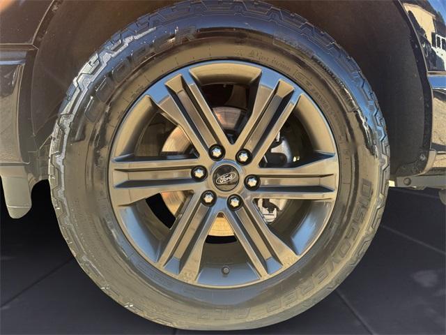 used 2021 Ford F-150 car, priced at $32,500