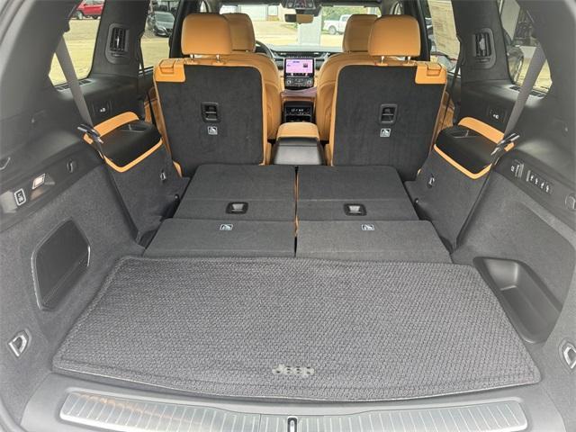 new 2025 Jeep Grand Cherokee L car, priced at $64,564