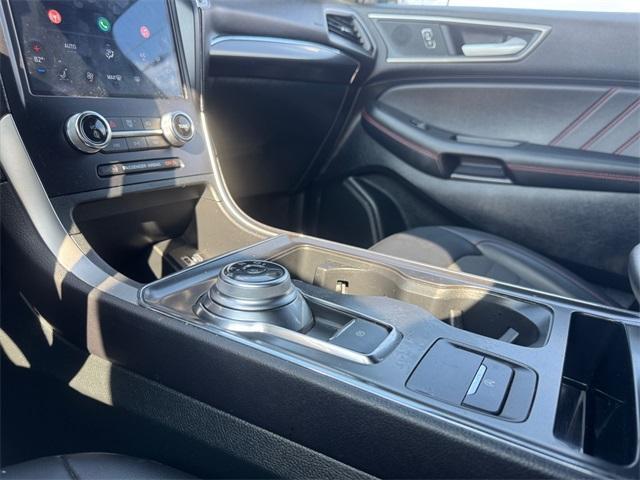 used 2024 Ford Edge car, priced at $30,100