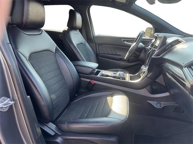 used 2024 Ford Edge car, priced at $30,100