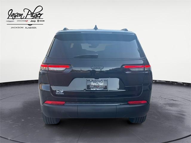 new 2025 Jeep Grand Cherokee L car, priced at $40,220