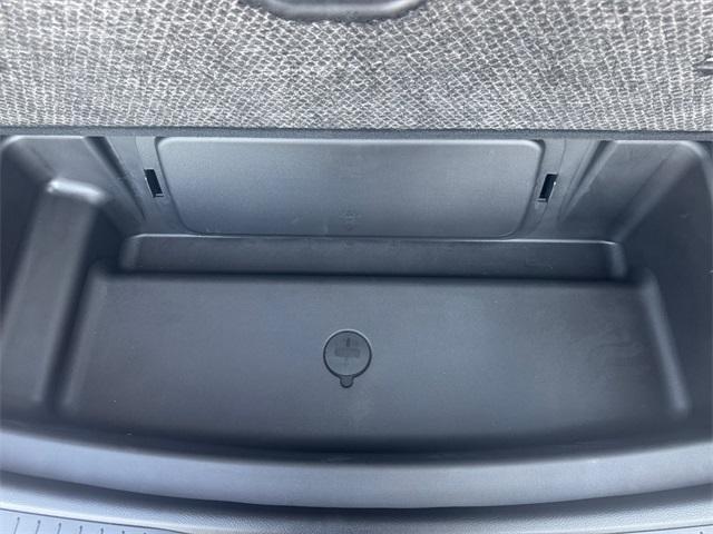 new 2025 Jeep Grand Cherokee L car, priced at $40,220