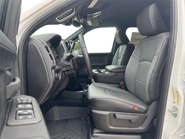 new 2025 Ram 2500 car, priced at $61,317