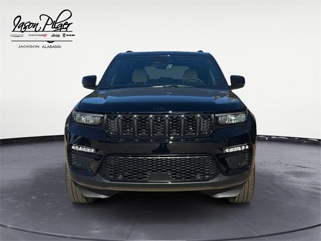 new 2025 Jeep Grand Cherokee car, priced at $48,574