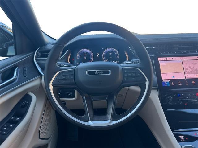 new 2025 Jeep Grand Cherokee car, priced at $48,574