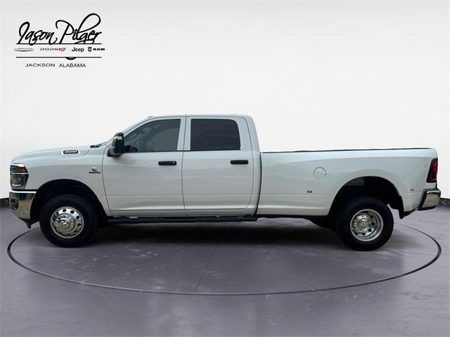 new 2025 Ram 3500 car, priced at $60,062