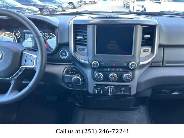 new 2024 Ram 1500 car, priced at $38,000