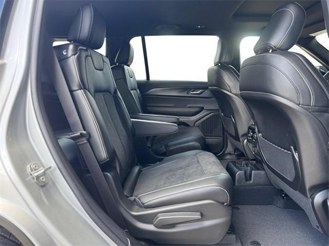 new 2025 Jeep Grand Cherokee L car, priced at $41,555