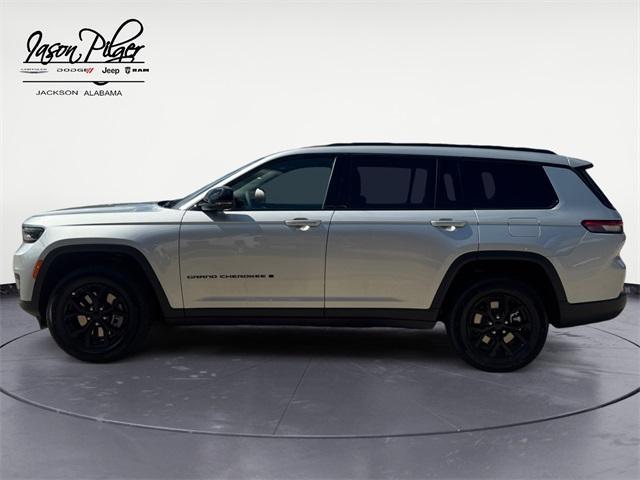 new 2025 Jeep Grand Cherokee L car, priced at $41,555
