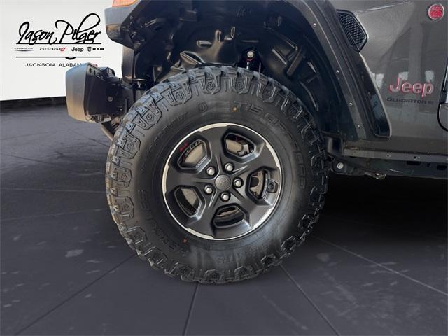 new 2023 Jeep Gladiator car, priced at $40,500