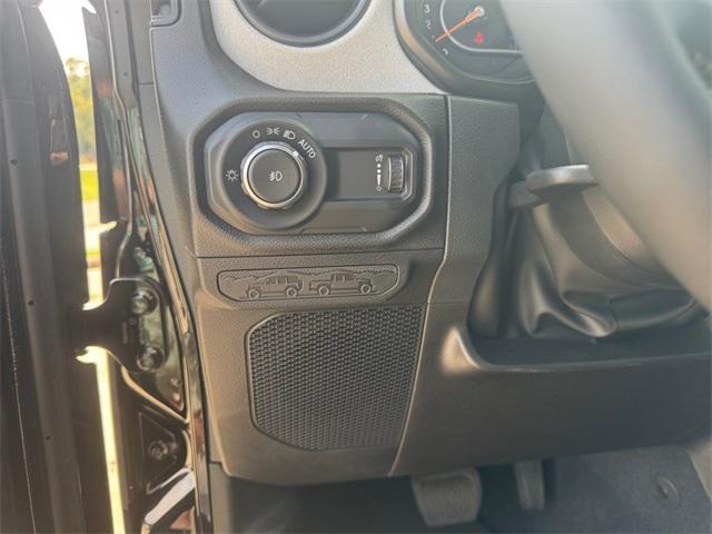 new 2025 Jeep Wrangler car, priced at $50,068