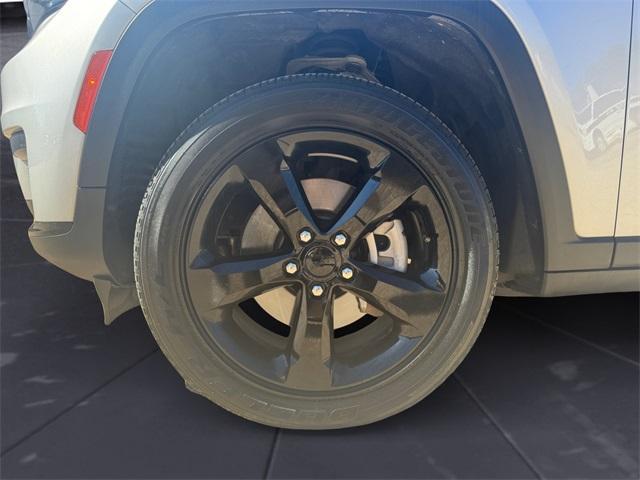 used 2023 Jeep Grand Cherokee L car, priced at $28,250