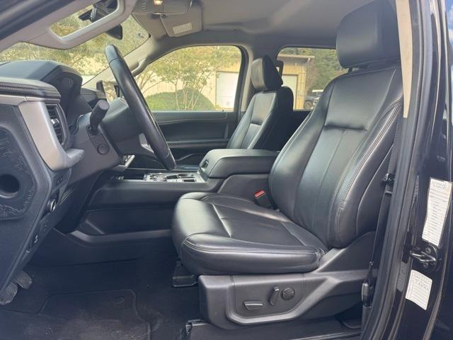 used 2024 Ford Expedition car, priced at $42,900