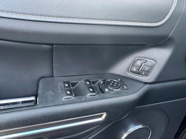 used 2024 Ford Expedition car, priced at $42,900