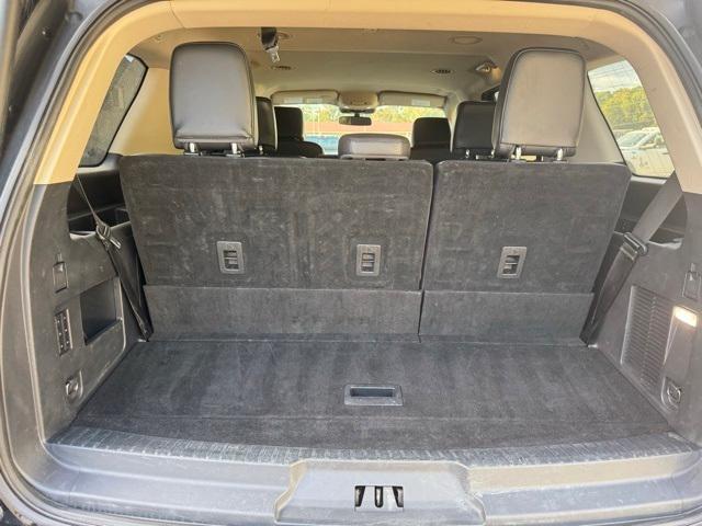 used 2024 Ford Expedition car, priced at $42,900