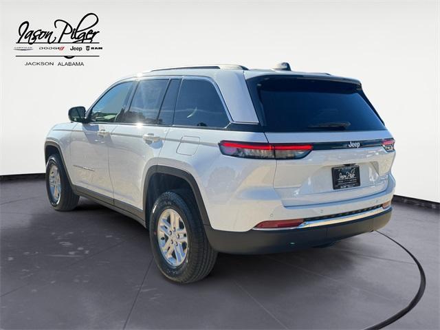 new 2025 Jeep Grand Cherokee car, priced at $34,242