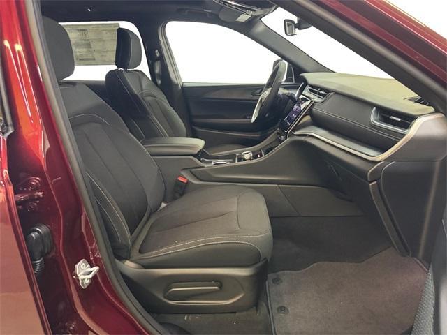 new 2025 Jeep Grand Cherokee L car, priced at $38,549