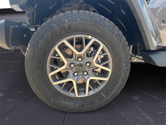 new 2025 Jeep Wrangler car, priced at $50,133