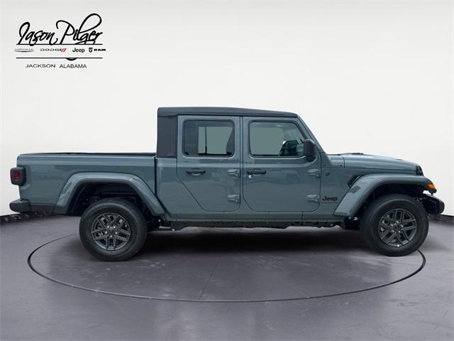 new 2025 Jeep Gladiator car, priced at $39,210