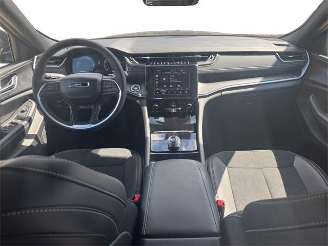 new 2025 Jeep Grand Cherokee L car, priced at $39,685