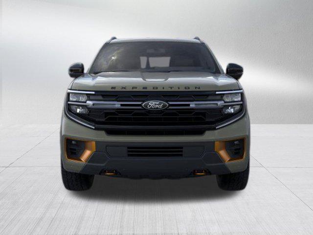 new 2025 Ford Expedition car, priced at $84,679
