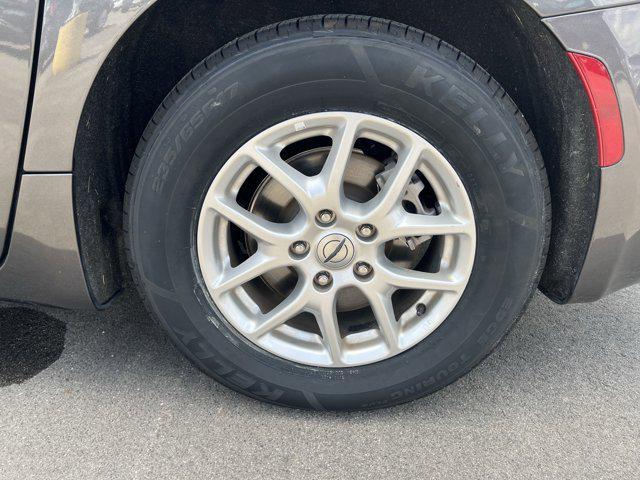 used 2023 Chrysler Pacifica car, priced at $25,699