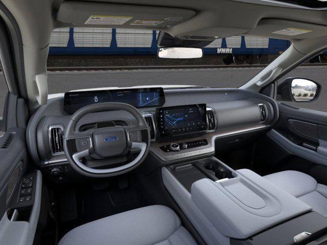 new 2025 Ford Expedition car, priced at $88,146